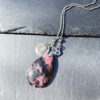 collier-rhodonite-belle-lune-1038 collier-rhodonite-belle-lune