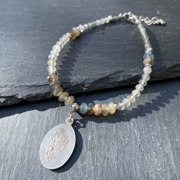 bracelet-labradorite-belle-lune