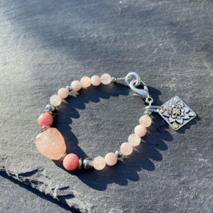 bracelet_quartz_rose_belle_de_lune