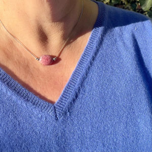 collier femme rhodonite belle de lune