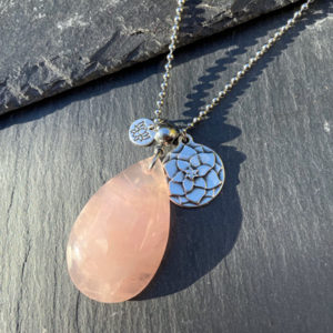 collier femme quartz rose belle de lune