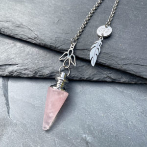 pendule divinatoire quartz rose belle de lune