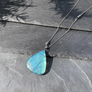 collier labradorite femme belle de lune