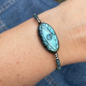 bracelet femme labradorite belle de lune