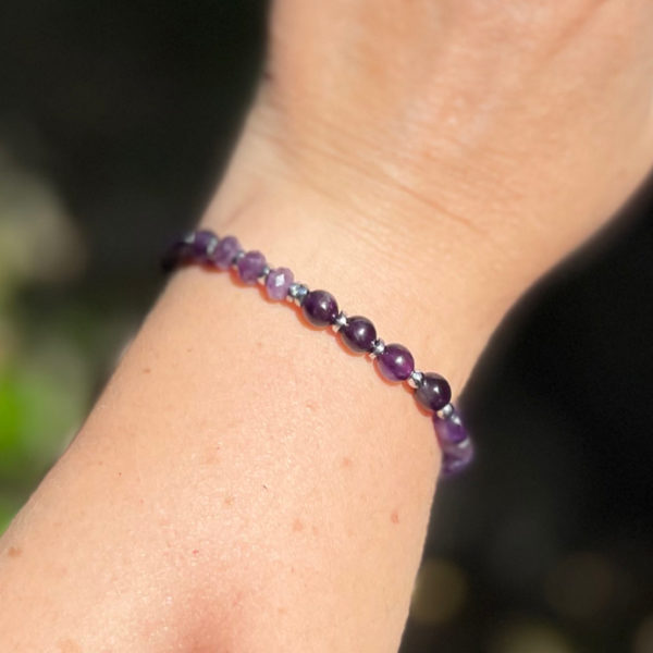 bracelet en améthyste femme belle de lune