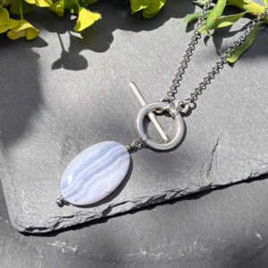 collier calcedoine belle de lune