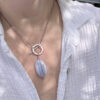 collier calcedoine belle de lune