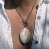 collier femme nacre belle de lune