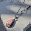 collier-rhodonite-pierre-naturelle-belle-de-lune_8238 collier en rhodonite pierre naturelle Belle de lune