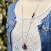 collier-rhodonite-pierre-naturelle-belle-de-lune_8261 collier en rhodonite pierre naturelle Belle de lune