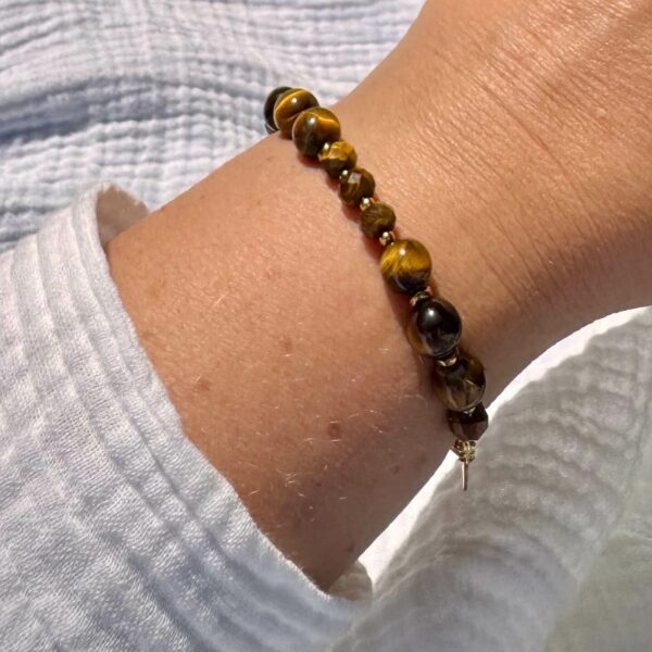 bracelet oeil de tigre zoom perles pierre naturelle