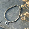bracelet-labradorite-energie-spirituelle-10 Bracelet en labradorite, bijou spirituel favorisant la protection énergétique et la clarté d’esprit.