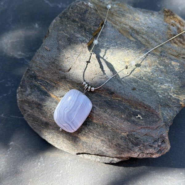 collier-calcedoine-femme_2917 collier avec calcedoine pour femme
