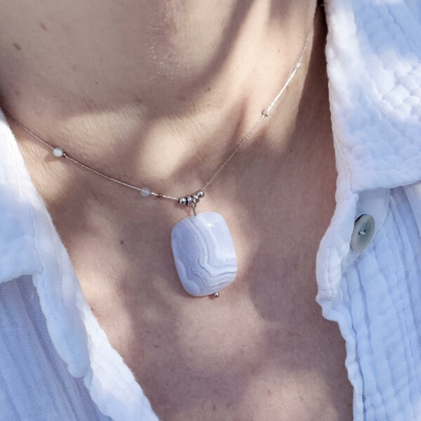 collier-calcedoine-femme_2919 collier avec calcedoine pour femme