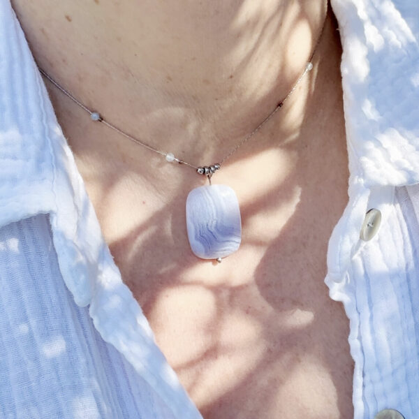 collier-calcedoine-femme_2920 collier avec calcedoine pour femme