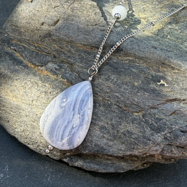 collier-calcedoine-femme_2929 collier avec calcedoine pour femme
