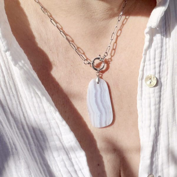 collier-calcedoine-femme_2936 collier avec calcedoine pour femme