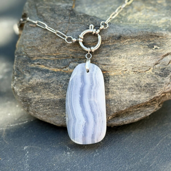 collier-calcedoine-femme_2942 collier avec calcedoine pour femme