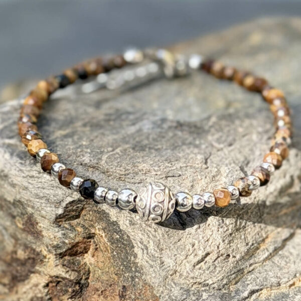 bracelet-oeil-tigre-femme-belle-lune-3 Bracelet en œil de tigre Lou