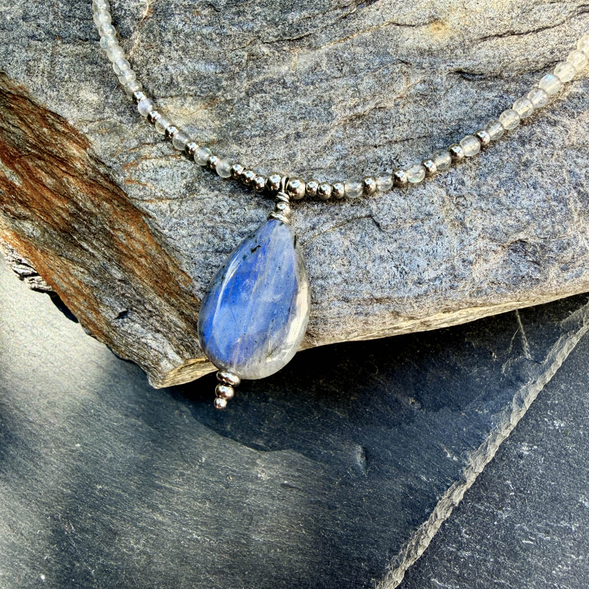 collier en labradorite pour les femmes Belle de lune