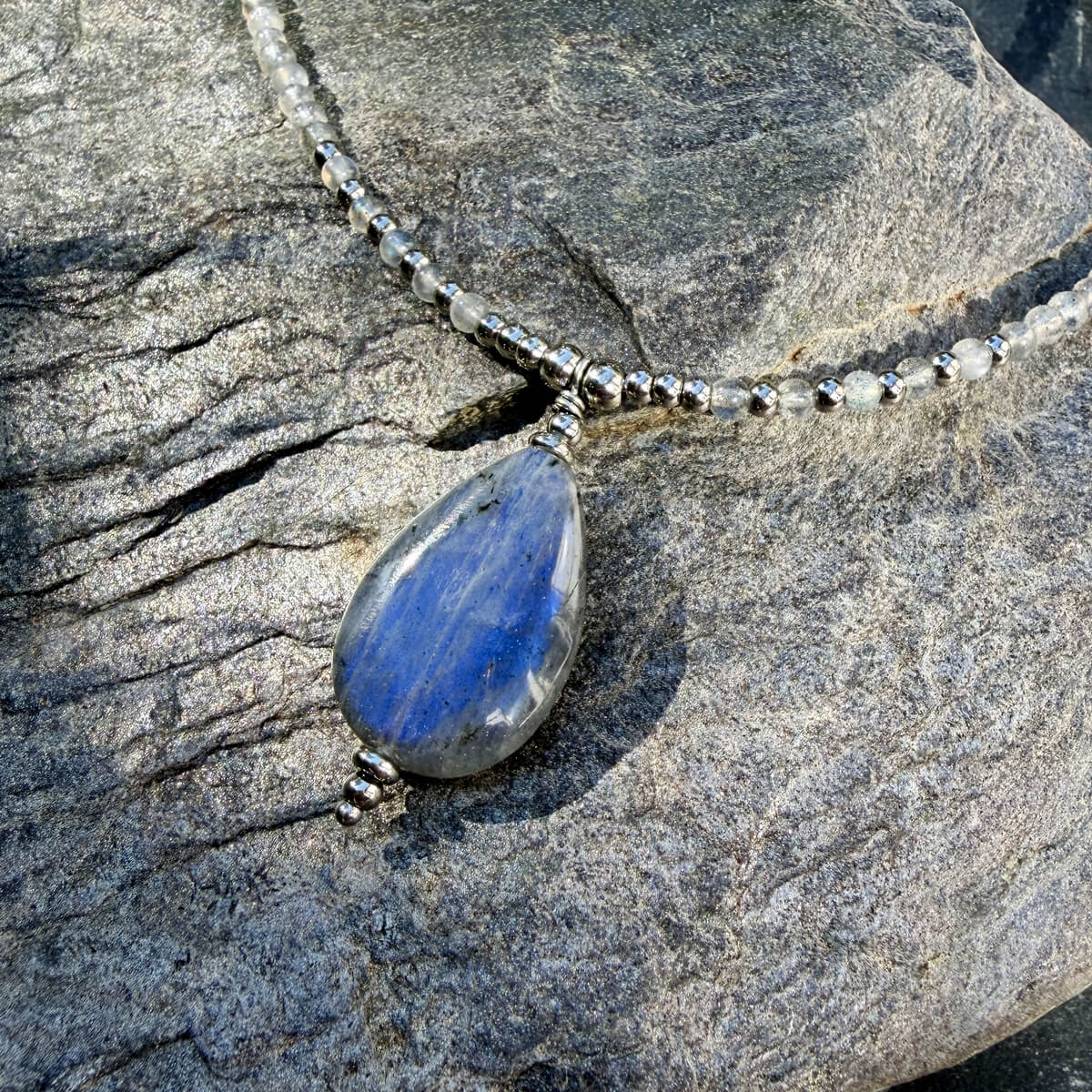collier en labradorite pour les femmes Belle de lune