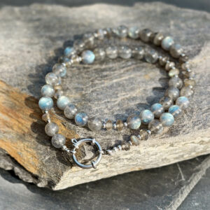 collier en labradorite pour les femmes Belle de lune