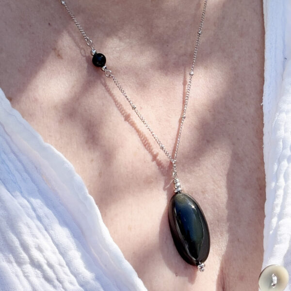 collier-obsidienne-oeil-celeste-femme-belle-de-lune_3442 collier en obsidienne œil céleste pour femme belle de lune