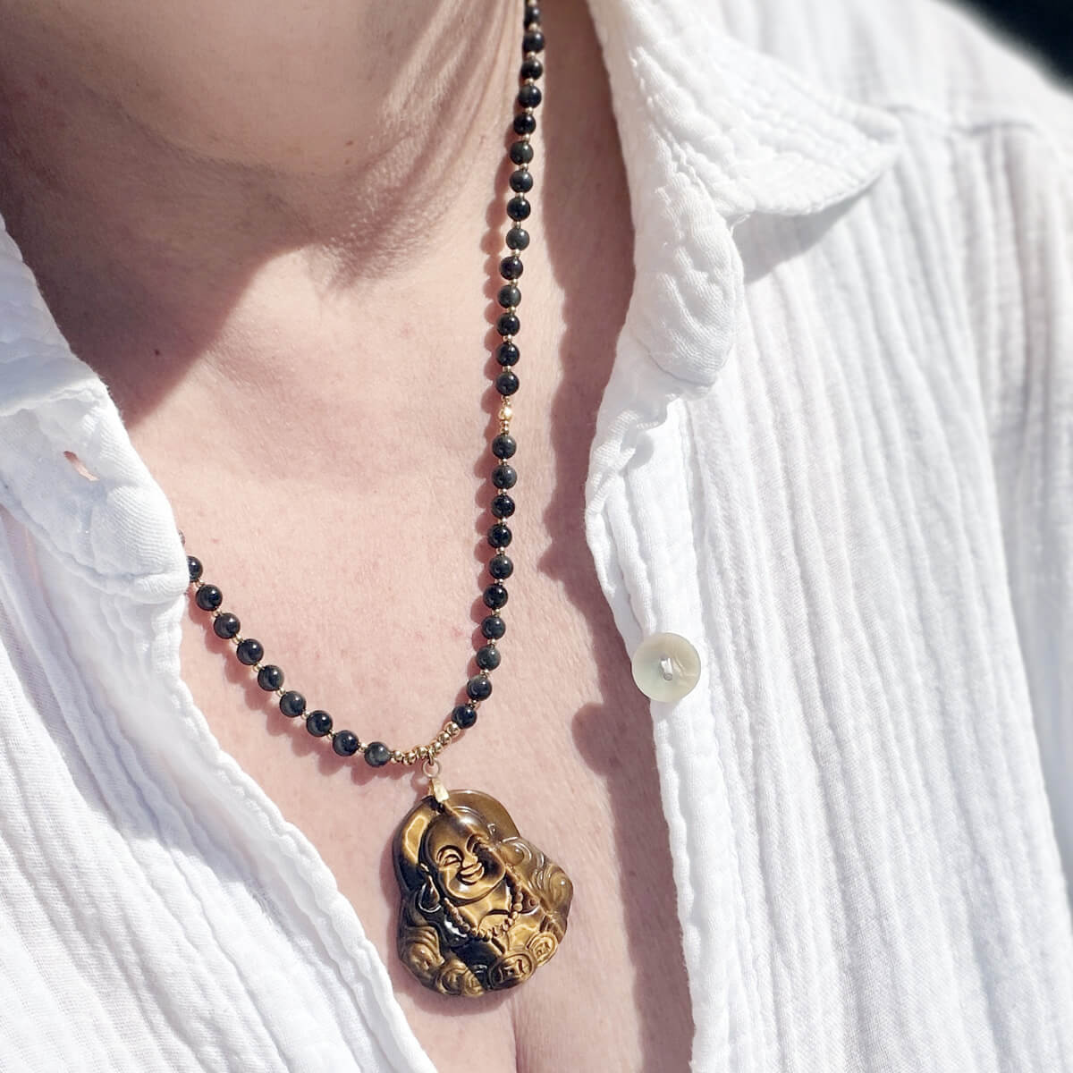 collier en oeil de tigre et obsidienne-celeste avec bouddha pour femme-belle de lune