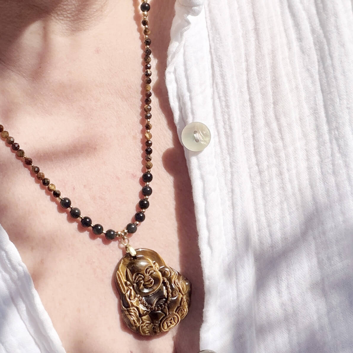 collier en oeil de tigre et obsidienne-celeste avec bouddha pour femme-belle de lune