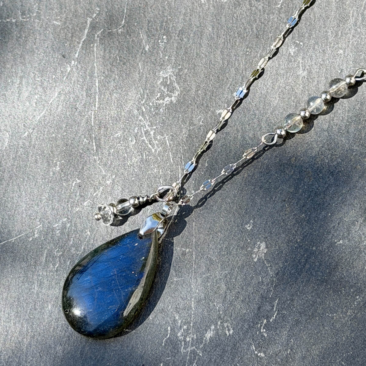 collier labradorite pour femme belle de lune