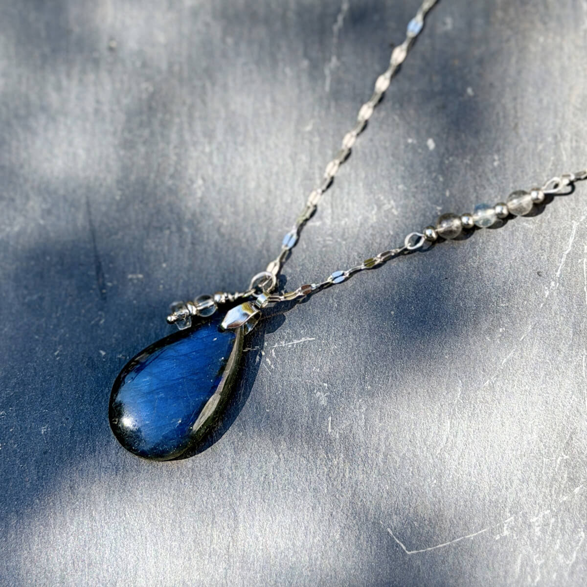 collier labradorite pour femme belle de lune