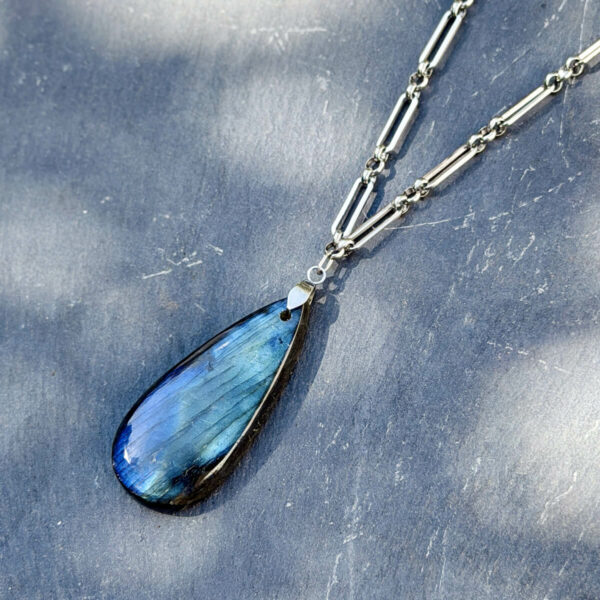 collier-labradorite-femme-belle-de-lune_3379 collier labradorite pour femme belle de lune