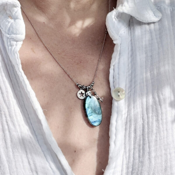 collier-labradorite-femme-belle-de-lune_3478 collier labradorite pour femme belle de lune