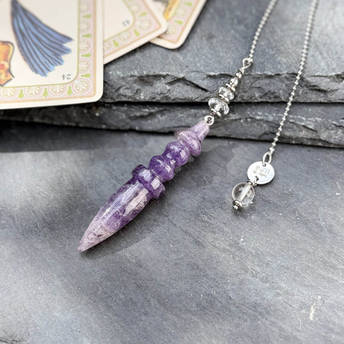 pendule divinatoire en amethyste