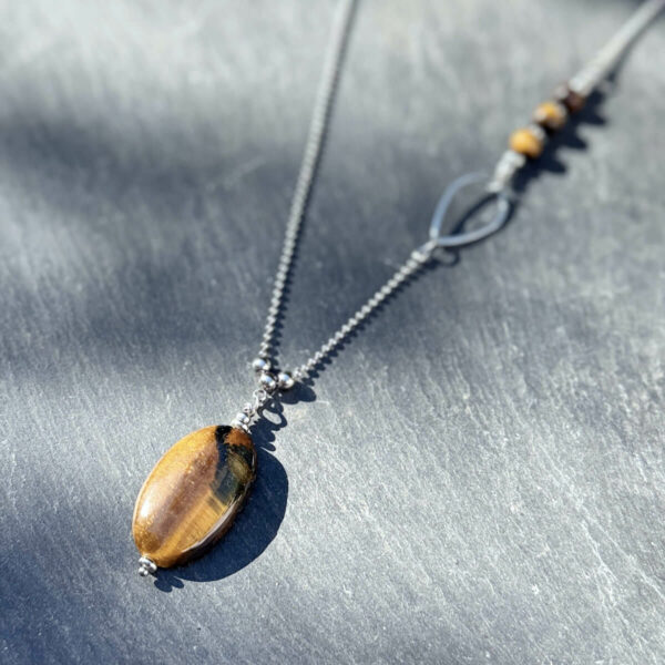 collier-femme-obsidienne-oeil-celeste-belle-de-lune_4723 collier pour femme avec œil de tigre