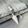 pendule-divinatoire-quartz-rose_4623 pendule divinatoire en quartz rose Belle de lune