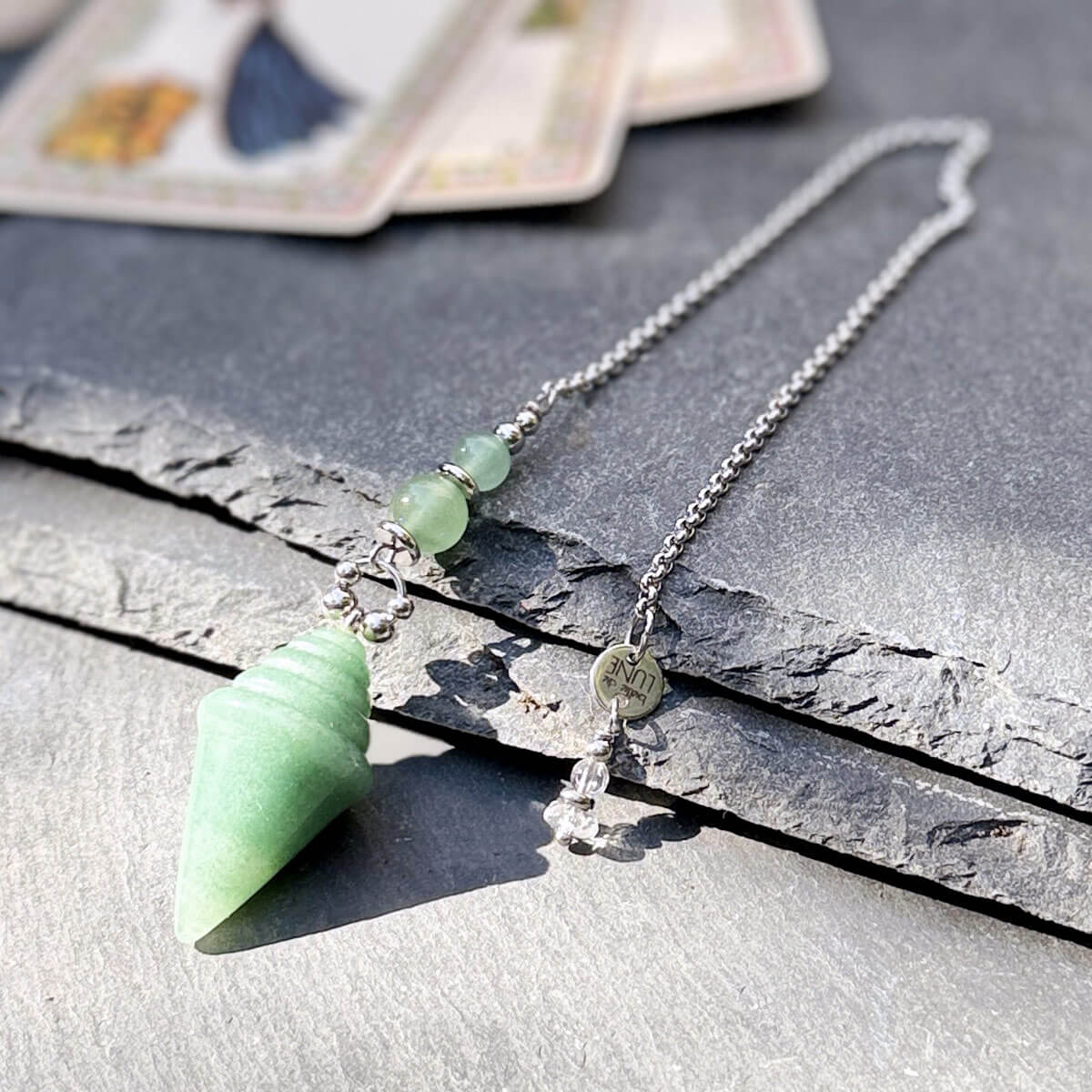 pendule divinatoire en aventurine Belle de lune