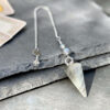 pendule-voyance-labradorite pendule divinatoire en labradorite Belle de lune